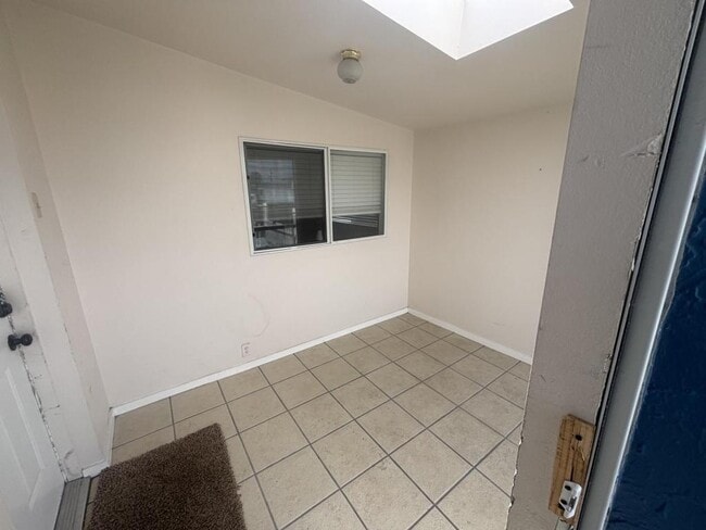 Building Photo - 183 N Cammann St