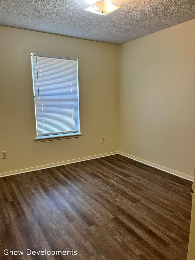 Foto del edificio - 2 br, 1 bath House - 407 Wade St