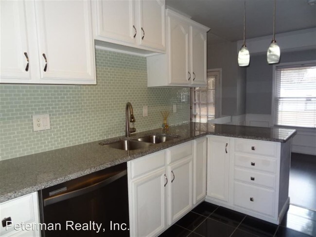 Building Photo - 5905 Moorgate Cir