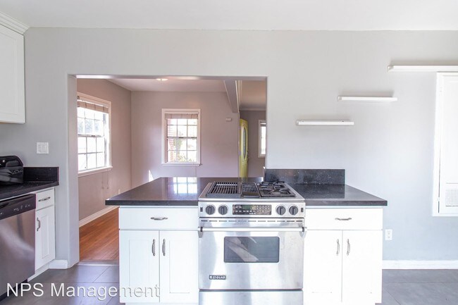 Foto del edificio - 2 br, 1 bath House - 4170 E. Patero Way