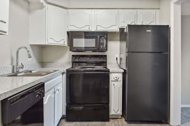 Interior Photo - The Linden