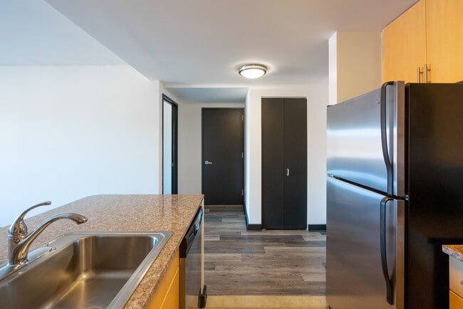 Interior Photo - MODA