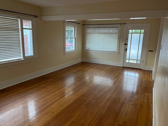 Foto del edificio - 1234 E Florida St