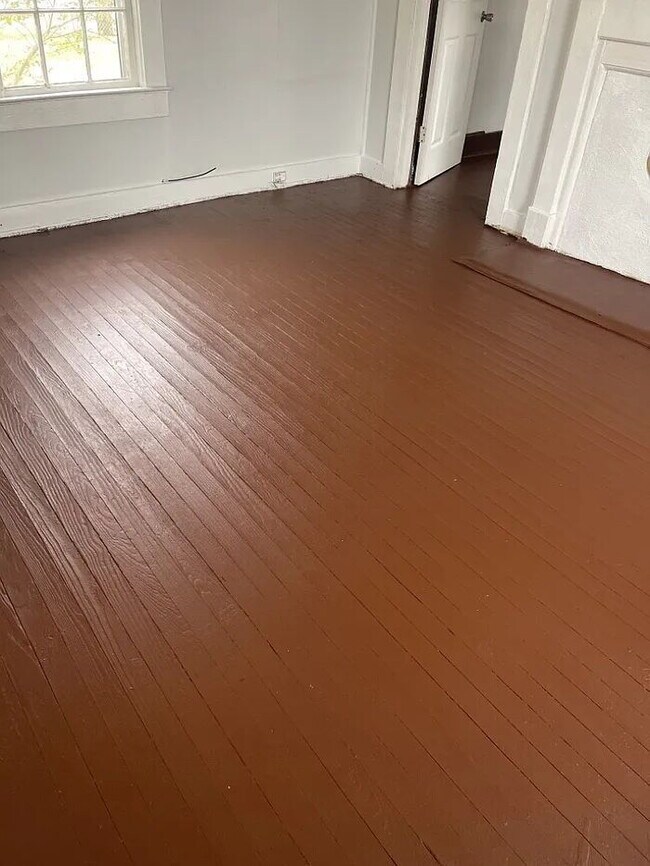 Foto del edificio - 207 Sims Dr