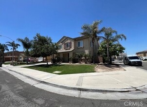 Building Photo - 8003 Bluff View Ln
