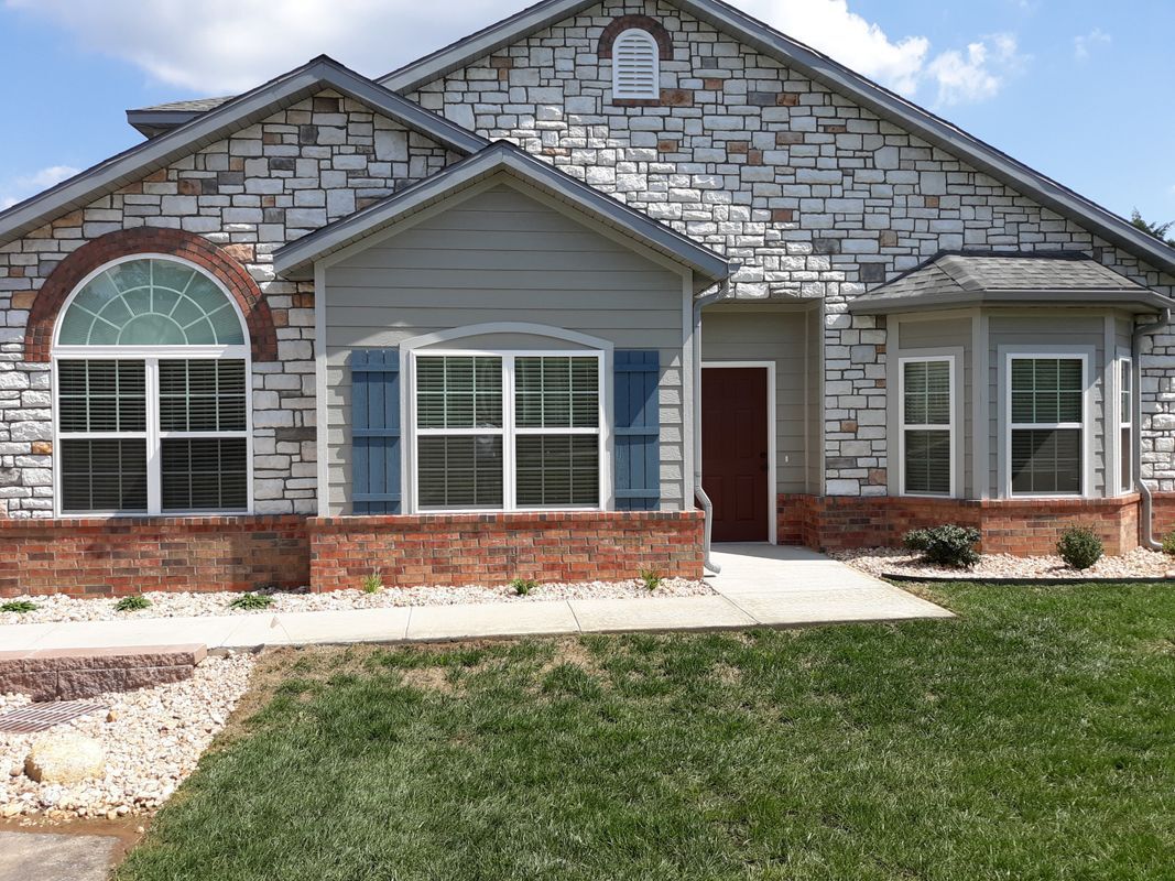 Foto principal - 136 R. de Villas Cir