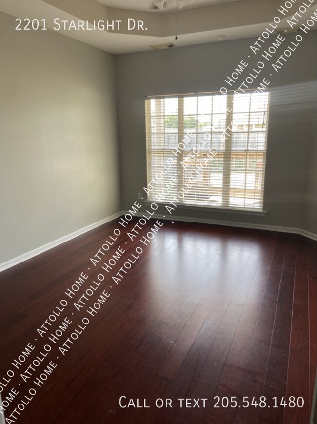 Foto del edificio - 2201 Starlight Dr