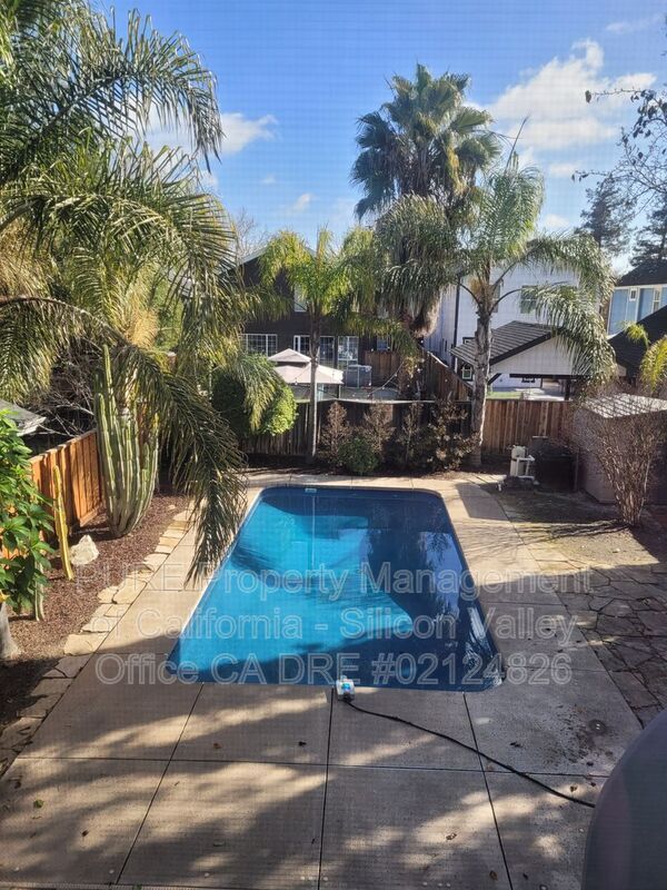 Building Photo - 1024 Delmas Ave