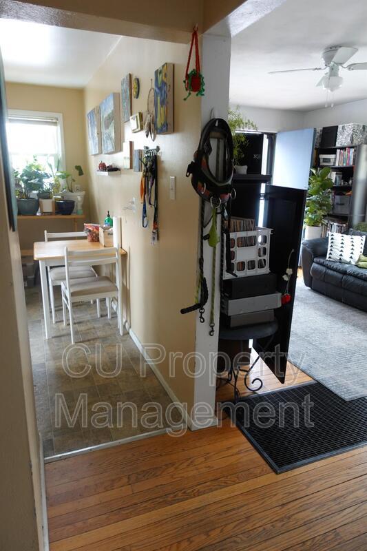 Foto del edificio - 404 N James St