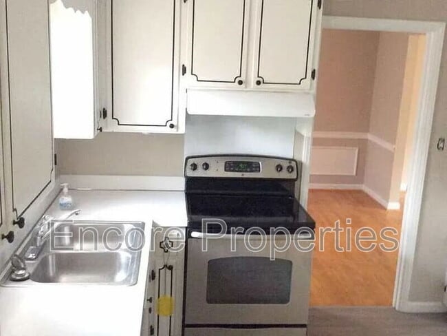 Building Photo - 814 Pamlico Dr