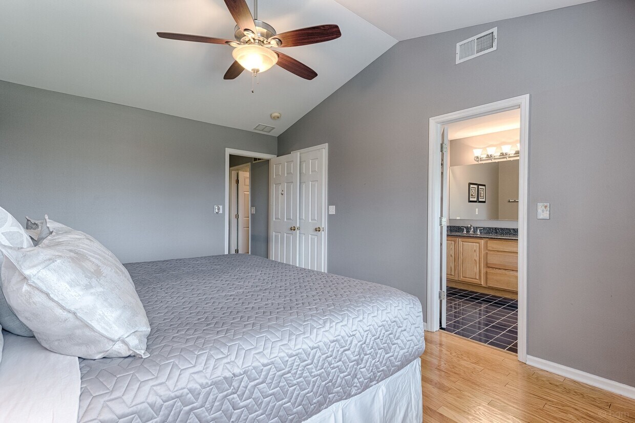 44683 Broadmoor Cir N, Northville, MI 48168 Townhome Rentals in Northville MI