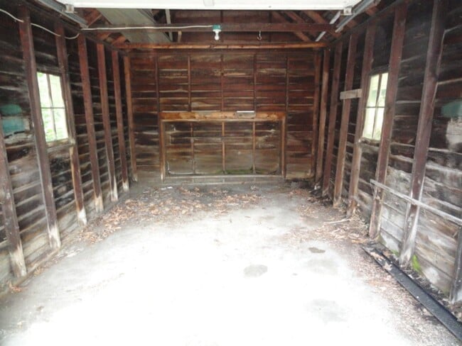 Building Photo - 1209 S W Ave