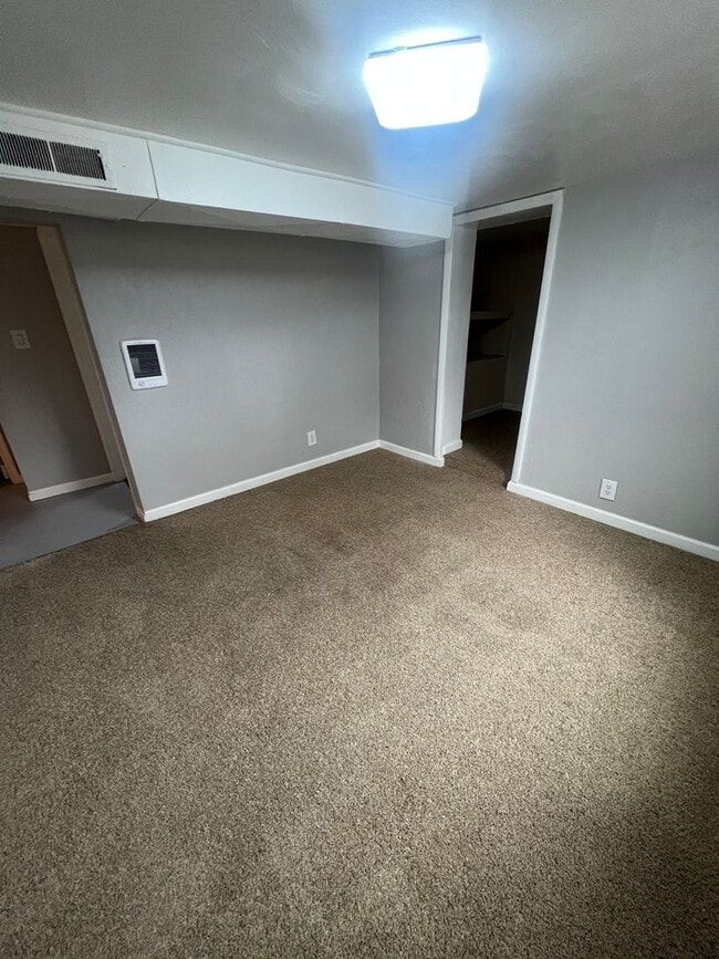 Foto del edificio - 1257 E Fremont St