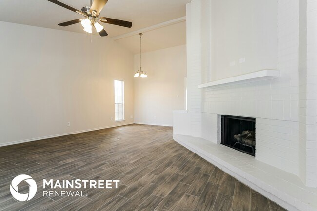 Building Photo - 502 Ponderosa Dr