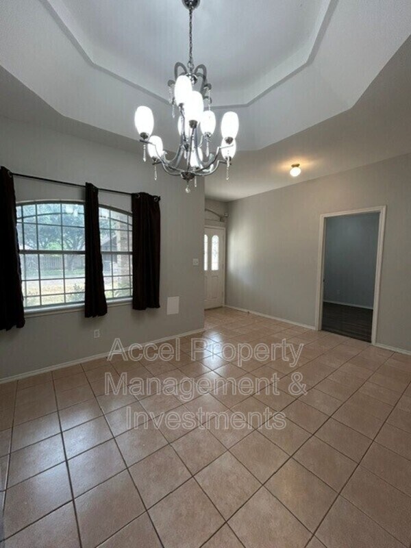 Foto del edificio - 214 W 17th St