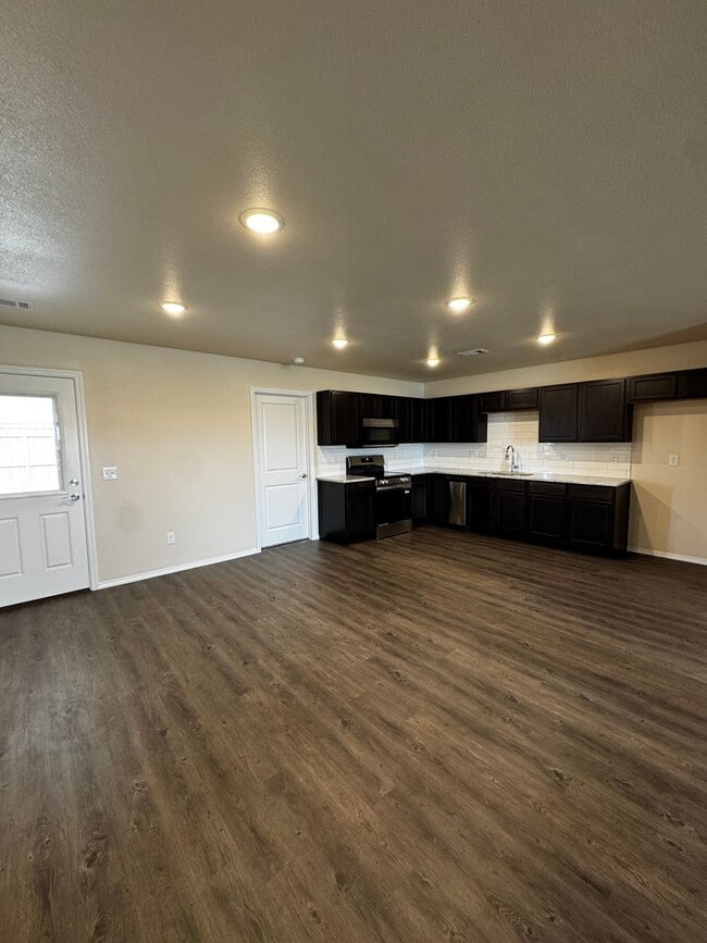 Building Photo - New construction!!! Beacon Pointe 3/2/2