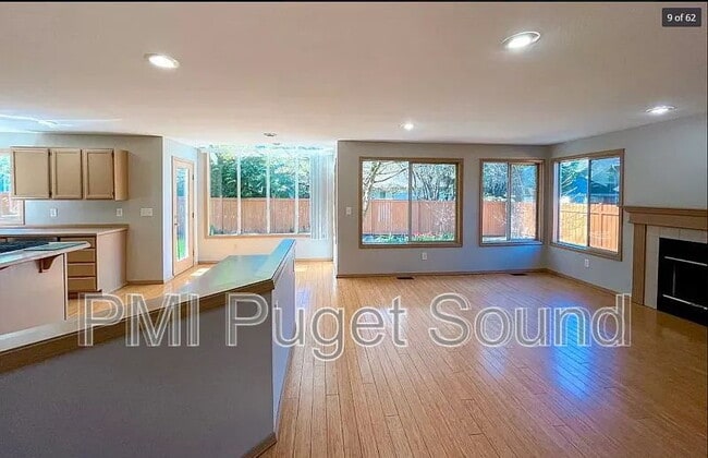 Foto del edificio - 15621 158th Ave SE
