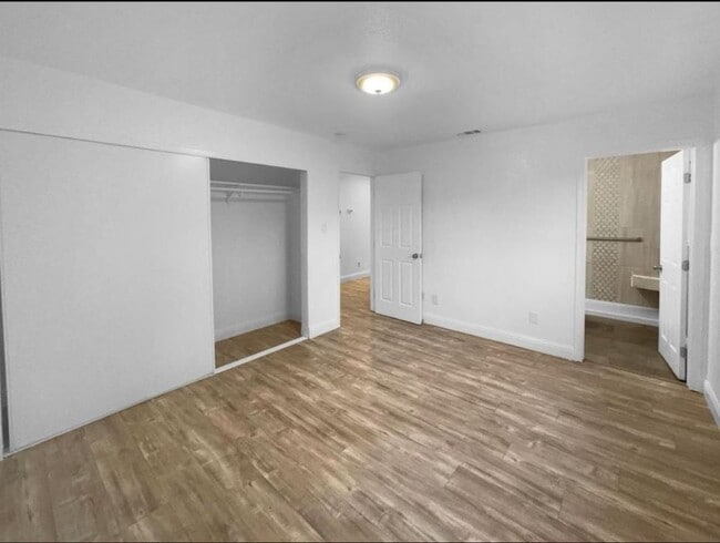 Foto del edificio - 1108 Frienza Ave