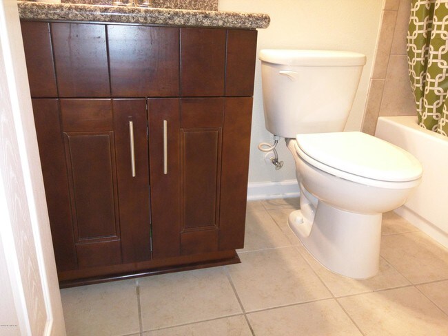 Building Photo - 11332 Estancia Villa Dr