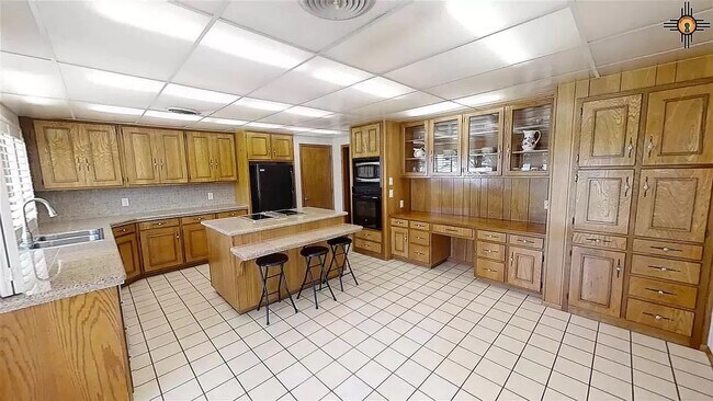 Building Photo - 516 Diamondhead Dr