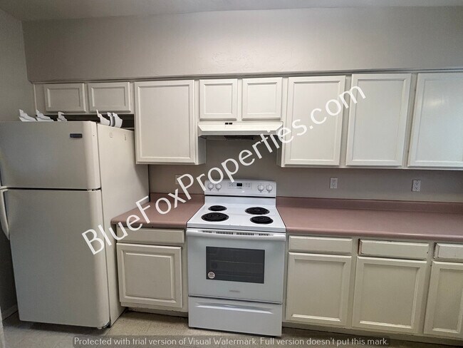 Foto del edificio - 110 W Delano St