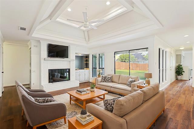 Foto del edificio - 4211 Country Brook Dr