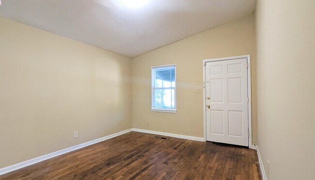 Photo - 2322 Abner Pl NW House