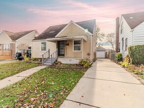 Building Photo - 8126 Standard St