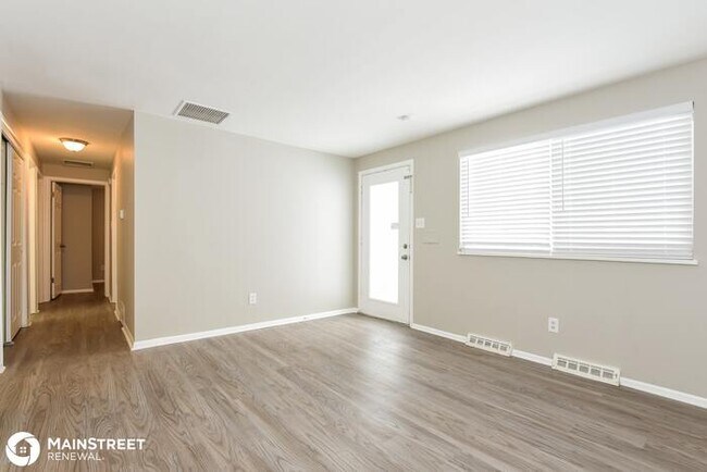 Building Photo - 316 S Nome St, Aurora, CO 80012