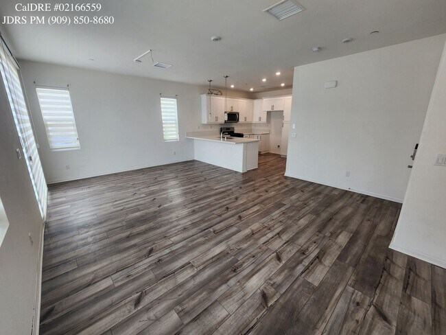 Foto del edificio - Rialto 3 Bedroom Home