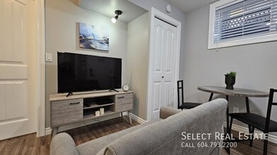 Building Photo - 5741 Shawnigan Dr