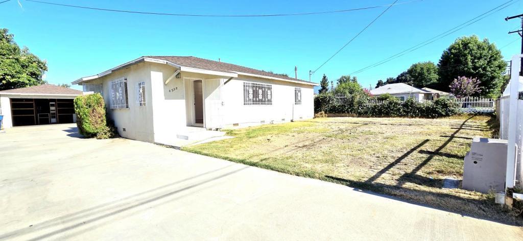 Primary Photo - 4335 Elrovia Ave
