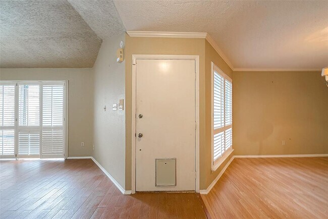Foto del edificio - 14947 Heritage Wood Dr