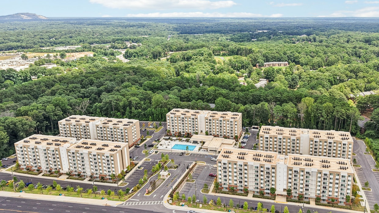 Primary Photo - Resia Willows Apartments