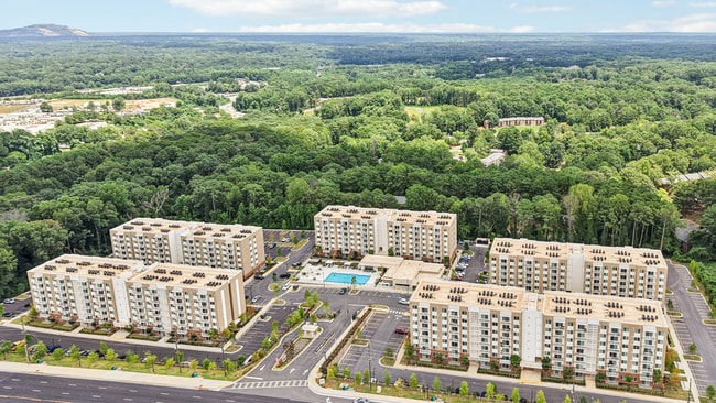 Building Photo - Resia Willows Apartments