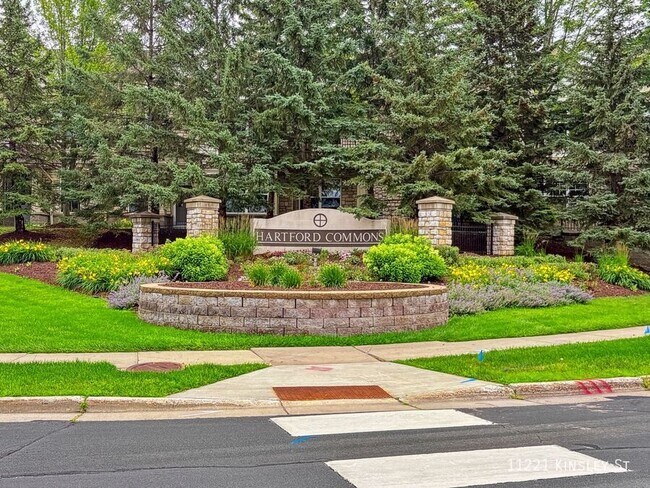 Foto del edificio - 11221 Kinsley St