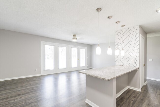 Foto del edificio - 6158 Meadow Rose Ln