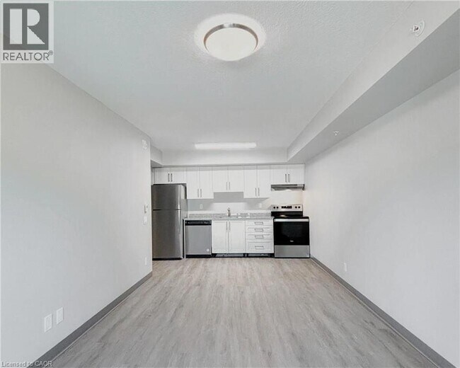 Photo du bâtiment - 595 Strasburg Rd