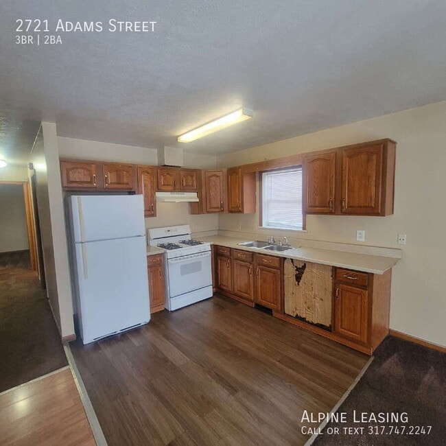 Building Photo - 2721 Adams St