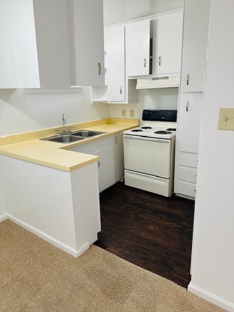 Foto del edificio - 8814 Ilona Ln