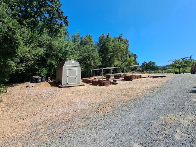 Foto del edificio - Living that Country Life in Napa - Close t...