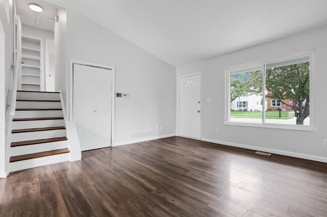 Foto del edificio - 1683 Ringfield Dr
