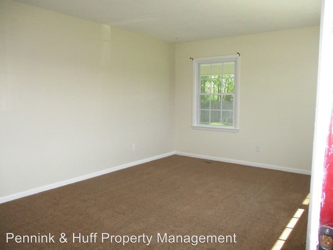 Building Photo - 7528 Cliffbourne Dr