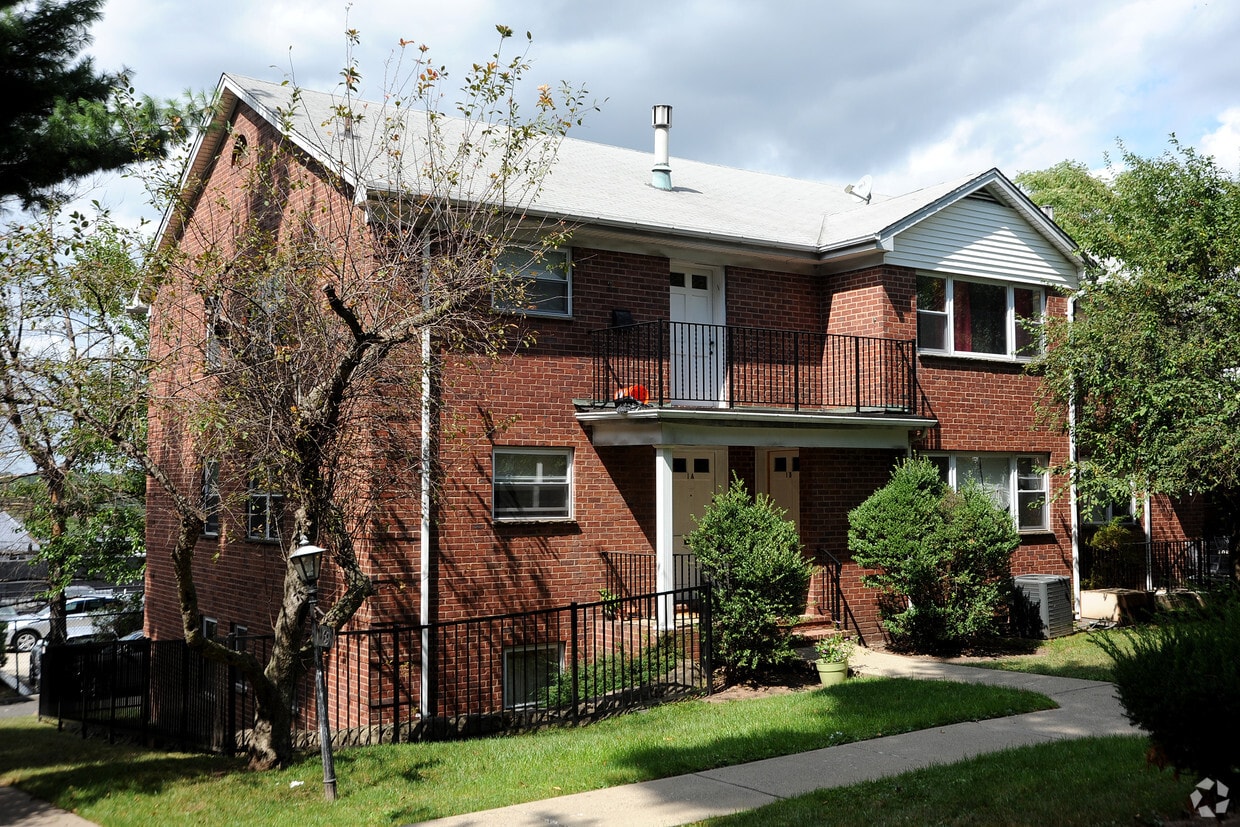 69 Chester Pl, Englewood, NJ 07631 Apartments in Englewood, NJ