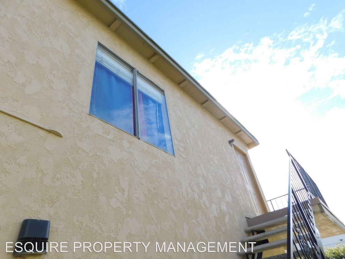 Primary Photo - 1311 Casa San Carlos Ln