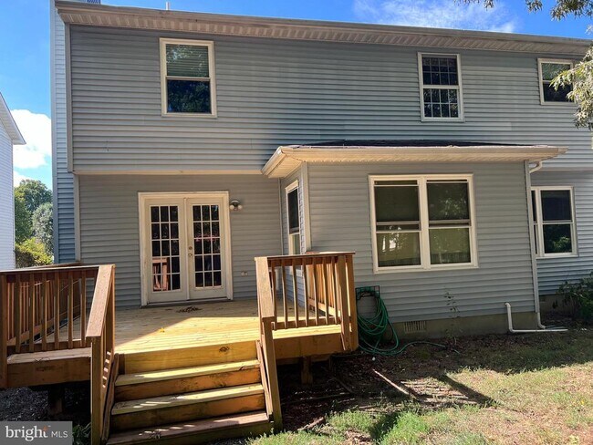 Foto del edificio - 6638 Antelope Ct