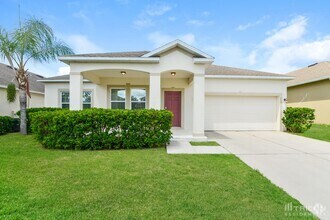 Building Photo - 617 del Pilar Dr