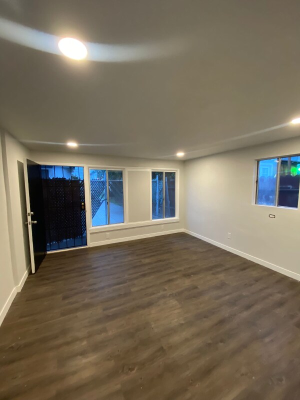 9418 1/2 Harvard St, Bellflower, CA 90706 Apartment for Rent in