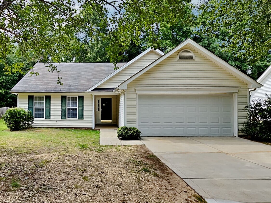 Primary Photo - 654 Montgomery Dr