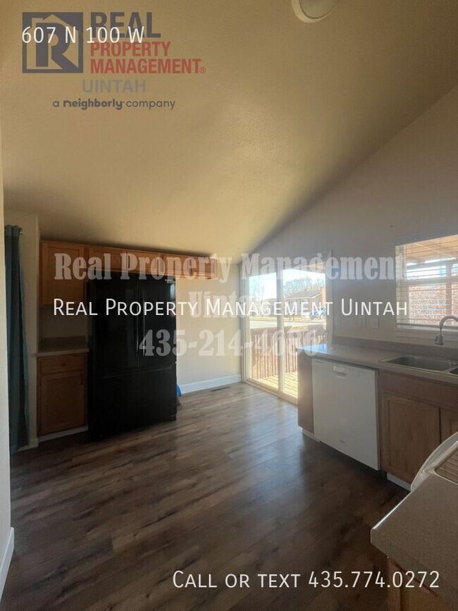 Foto del edificio - 607 N 100 W